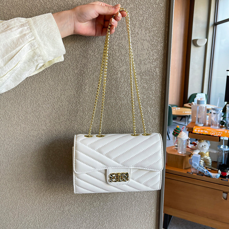 Alore Chain Cross Bag - OffWhite