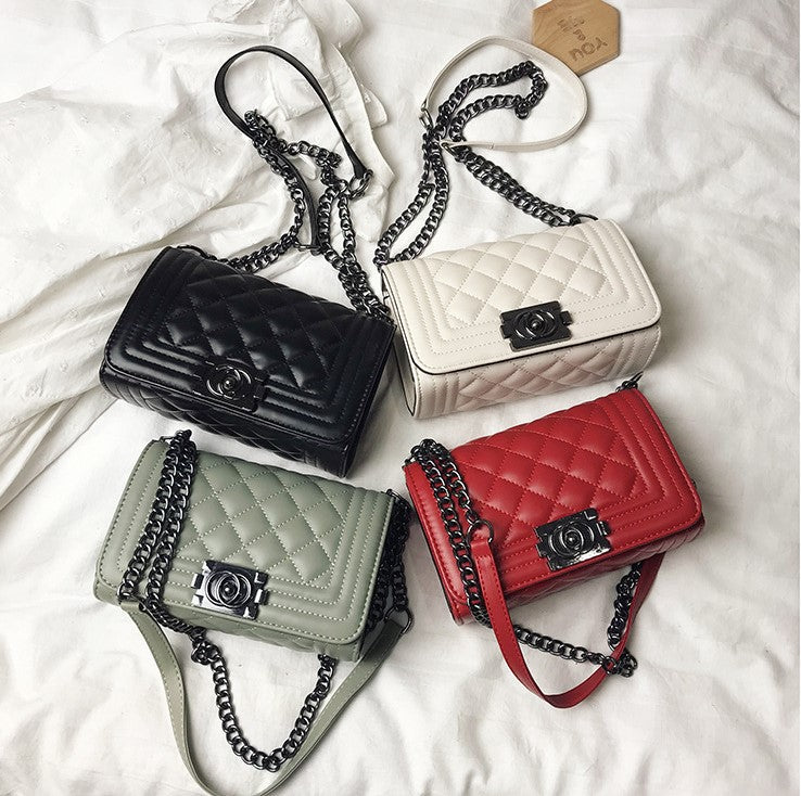 Square Pattern Chain Cross Bag - White