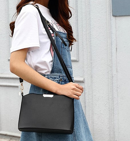 Shell Cross Bag - Black